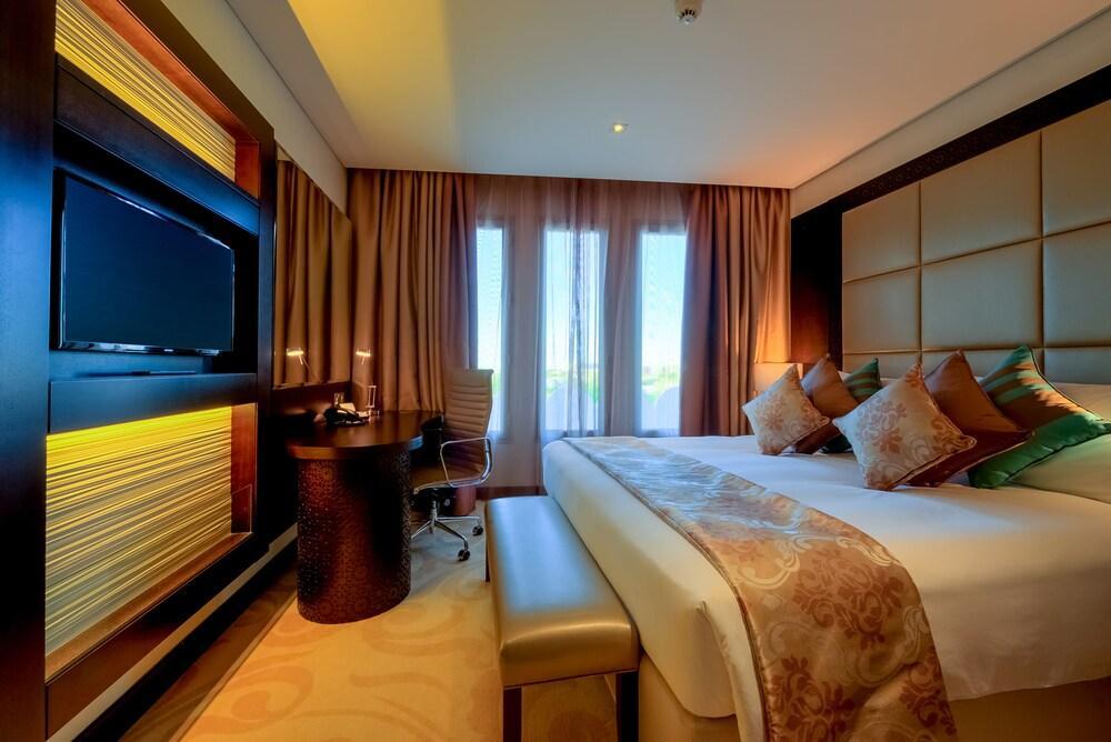 Holiday Inn Muscat Alseeb By Ihg Mascate Exterior foto