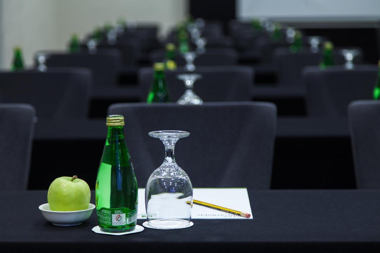 Holiday Inn Muscat Alseeb By Ihg Mascate Exterior foto